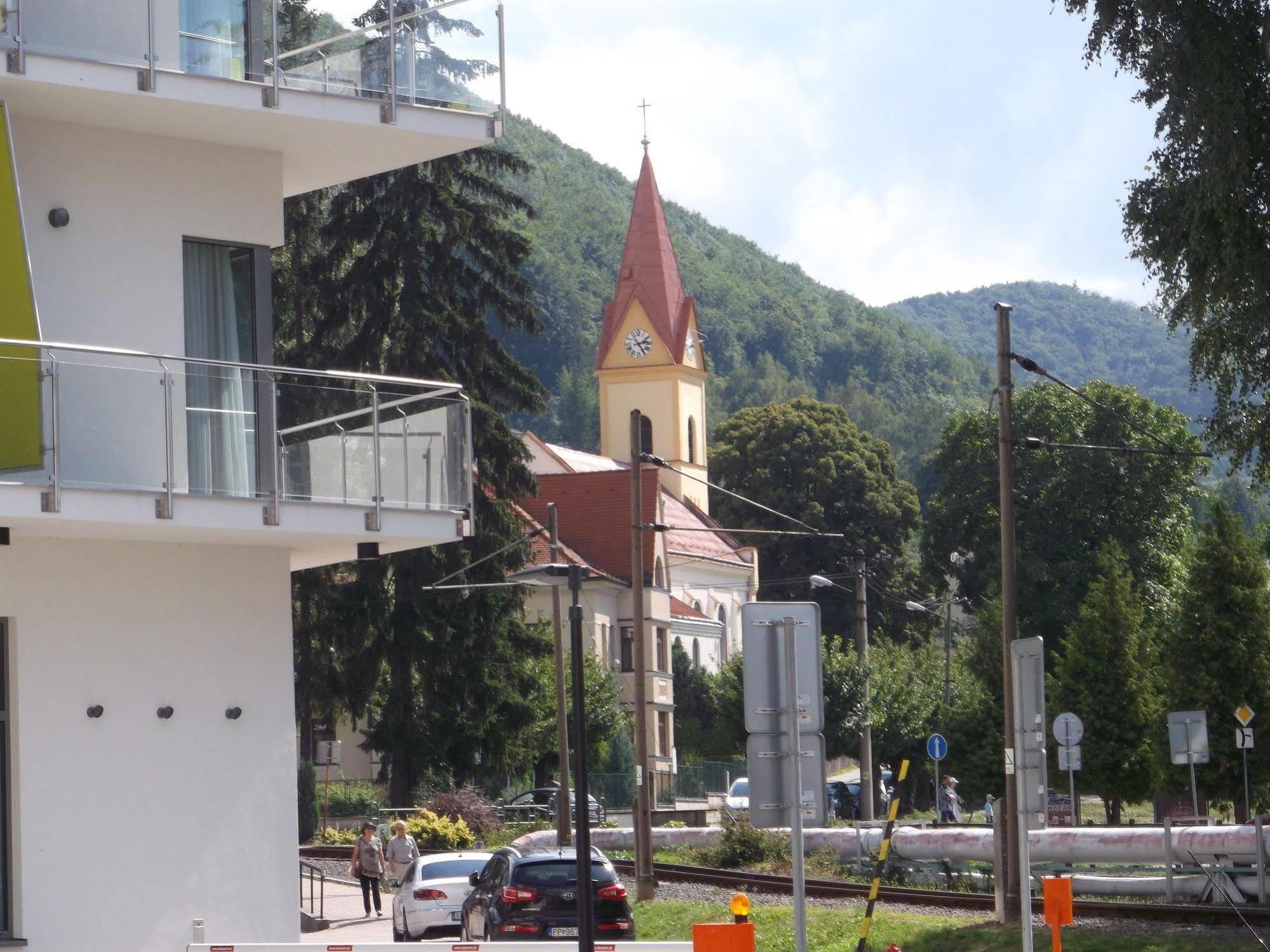 Apartmán Pikk Trenčianské Teplice Exteriér fotografie